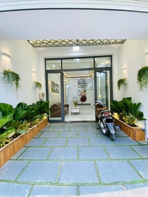 bán nr tại phú thuận, q7, hcm, 7,45 tỷ, 64m2, hàng hot chỉ với