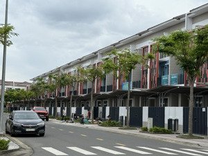 duy nhất 1 căn 3 tầng thanh toán tiến độ 2027