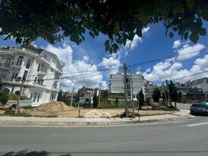 bán đất mặt tiền trung tâm đà lạt, giá tốt