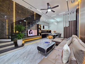 hào nam- an trạch, nhà đẹp đón tết, ngần ôtô, 2 thoáng, giá tốt nhất khu vực, 38m2*5t