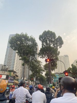 bán nhà lý thái tổ - 35m2 - ngang 4.3m - 4.5 tỷ - sát mt