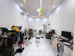 siêu rẻ, nhà quang trung, 68m2 3pn, hẻm 3m, 4.8 tỷ tl