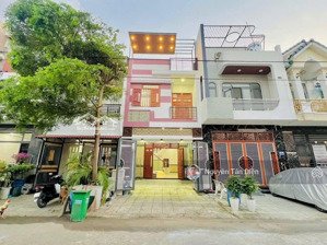 nhà lầu trệt bình chuẩn chỉ 3 tỷ 650