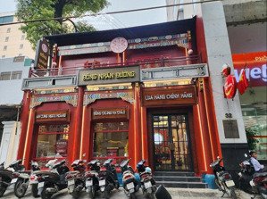 hàng hiếm! cho thuê nhà mặt phố trần hưng đạo, hoàn kiếm, giá thỏa thuận, dt: 300m2, mt 10m.