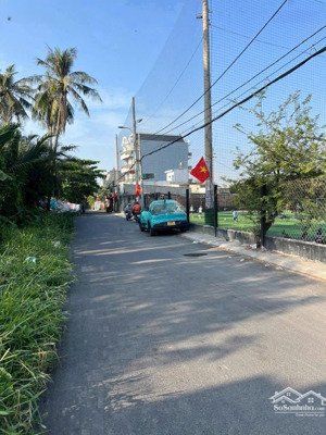 cần bán đất mặt tiền kinh doanh diện tích đẹp 5,75 x28m