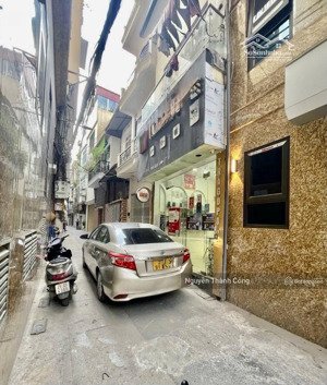 1 nhà ra mặt phố nguyễn ngọc nại,thanh xuân_chỉ 8,7 tỷ_dt 25m_ô tô đỗ cửa_ngõ thông_kd đa dạng
