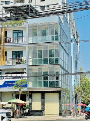 cho thuê nhà nguyên căn góc 2 mặt tiền mới xây lương định của quận 2