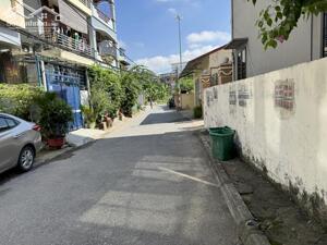 Bán nhà 3 tầng 107m2 Đông Dư - Ô tô tránh đỗ - Vừa ở vừa làm Văn phòng, pháp lý sạch