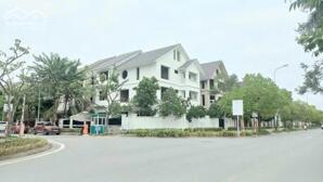 Bán BT Lô Góc Sunny Gadent, DT 370m2 x 4T, Mt 35m. Giá 47 tỷ