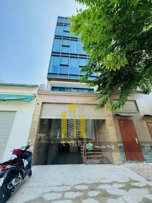 cho thuê tòa văn phòng hầm 4 lầu trống suốt - thang máy giá 55 triệu