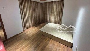 cho thuê căn hộ cộng hòa plaza , 3pn , 2wc , 100m2 , nội thất cơ bản, giá 15 triệu/th ,0908435880