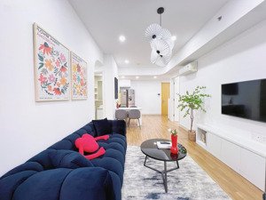 cho thuê căn hộ 2 phòng ngủ masteri thảo điền full nội thất đẹp. liên hệ ms tiên