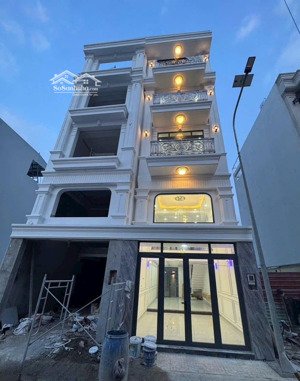 nhà đẹp đón tết _51m2_đường hiệp bình _ 5tầng_5pn _kiến trúc cổ điển _nội thất cao cấp _chỉ 7,9 tỷ