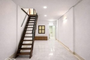 nhà phong cách xưa kinh doanh tự do