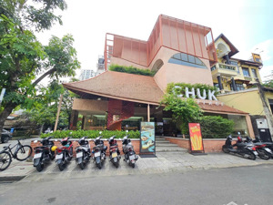 cho thuê biệt thự góc 2 mặt tiền xuân thủy giao quốc hương, phường thảo điền quận 2