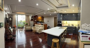 bán căn hộ saigon airport, 3pn, 3wc, 154m2, có sổ, không nội thất, giá 11 tỷ, 