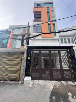 bán nhà lê đức thọ - 3 tầng 125m2 - hxh 6m sát mt - gần lê văn thọ - cho thuê 30tr - chỉ 9,x tỷ