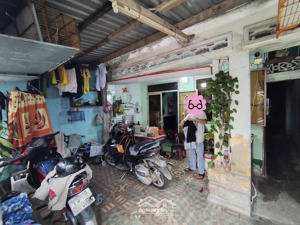 bán đất tặng nhà cấp 4 có gác đường bến chợ, phường nha trang cách biển chỉ 600m