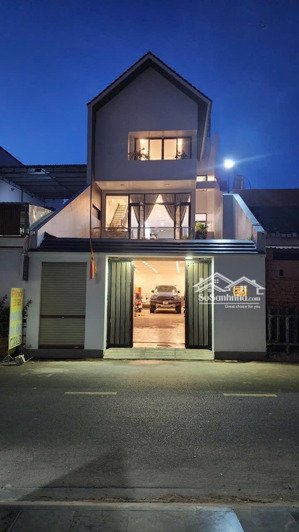 nhà hướng biển nằm sát kdc ocean dunes cách resort 300m