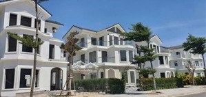 biệt thự biển bãi dài - đường nguyến tất thành đối diện resort movempick