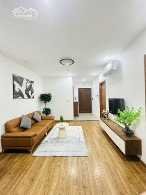 chính chủ gửi bán căn hộ hd mon hàm nfhi, dt 67m,2pn,2 vs, ban công đông nam,lh ms lan 