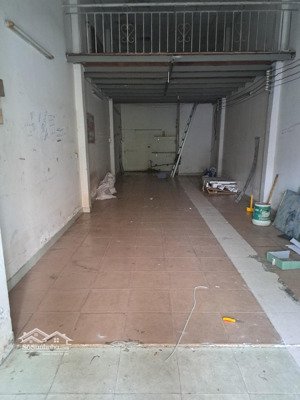 chính chủ cho thuê nhà cấp 4 phan anh - hẻm lớn - có điện 3 pha - giá chỉ 8tr/tháng