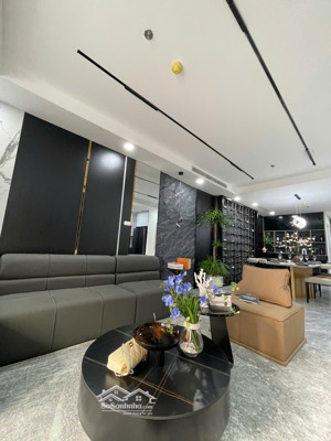 sun square hà nội - căn hộ 3pn view pháo hoa, full nội thất, sổ đỏ chính chủ. giá tốt, cần bán gấp.