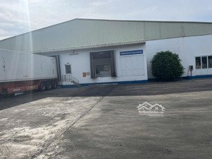 cho thuê 5000m2 kho xưởng khu công nghiệp tân bình
