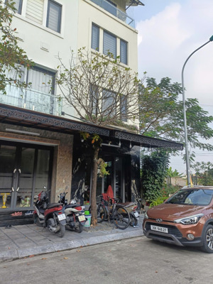 geleximco 60m 4 tầng nhà hoàn thiện đường 16m vỉa hè 5m 16,x tỷ