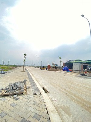 đất nền sổ hồng riêng . dragon eden lợi nhuận đầu tư sinh lời cao . ngân hàng hỗ trợ vay đến 80%