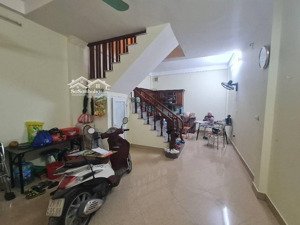 ô đồng lầm 41.1m2 4 tầng mặt tiền 4.3m 14 tỷ văn miếu - quốc tử giám đống đa