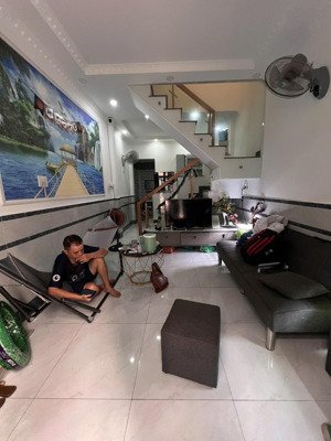 bán nhà 2 tầng hẻm xe hơi quận 12 giá chỉ 2.7 tỷ còn thương lượng