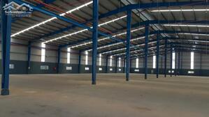 Cho Thuê 2 Kho Xưởng Mỗi Kho Diện Tích : 2.600m2 , Bến Lức , Long An , Có Palang , Gần Cảng