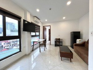 cho thuê căn hộ 1pn 1 wc full nội thất, có bảo vệ, an ninh tốt tại đội cấn, ba đình, hà nội.