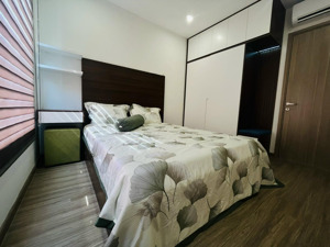 bán căn hộ d''lusso căn góc 80m2 tầng cao view bắn pháo hoa, loại doukey dễ mua dễ bán dễ cho thuê