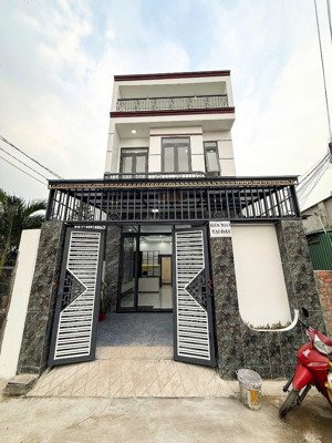 bán nhà 1 trệt 1 lầu 60m2 mặt tiền kinh doanh gần ubnd tân vạn (p. tân vạn) - giá 3ty5