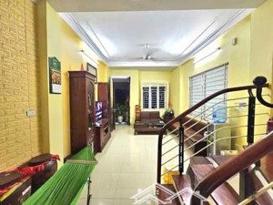 bán nhà mễ trì vị trí đẹp lô góc ô tô kinh doanh 50m2 5 tầng có hầm, giá thương lượng