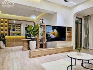 Cho thuê căn hộ cao cấp Park View 3PN, 2WC, nhà và nội thất mới 100%,