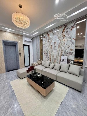 bán gấp trước tết - tô vĩnh diện thanh xuân - oto vào nhà - 7 tầng - thang máy - mới kính koong