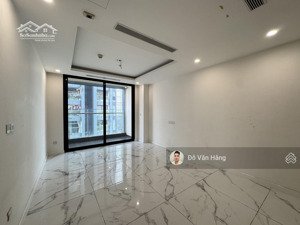 cho thuê căn góc 3 ngủ 104m2 đồ cơ bản giá 18 triệu, vào được ngay