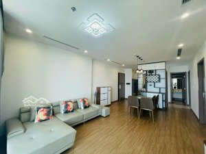 cho thuê căn hộ 3 phòng ngủ, 2 vệ sinh tại vinhomes skylake nhà đẹp, giá tốt vào luôn được