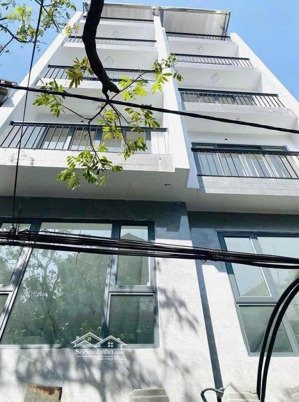 bán nhà thạch bàn 38m 6 tầng có thang máy- full nội thất - ôtô qua nhà - giá 8,25 tỷ