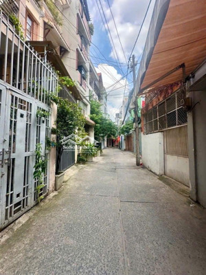 chủ về quê cần bán gấp nhà nguyễn thị thập, quận 7, 60m2, 3pn 3wc có nội thất, giá 3 ty 120 tl