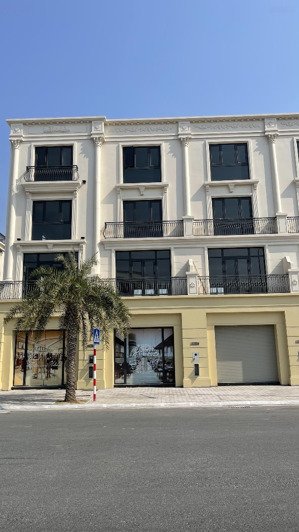 [còn duy nhất 1 căn] shophouse có biển sau nhà
