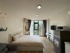 toà ccmn thái thịnh, dt 116m x8t mt 6,5m , 28pnkk,lô góc, pccc, gpxd, thoát hiểm , dt 150tr/th