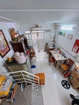 hẻm xe hơi tạ quang bửu - dt 40m2 mt 4m nở hậu - 3 tầng btct - giá chỉ 5.3tỷ