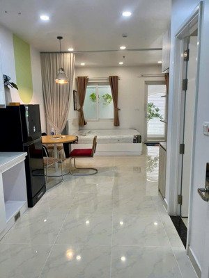 cần bán căn hộ cao cấp oficetel sài gòn mia, khu trung sơn, dt 38m2, 1wc, giá 2.6tỷ lh: 