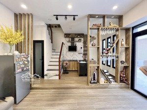 q10. hẻm xe hơi thông - 6x5m - 4 tầng - nhà đẹp ở ngay - tô hiến thành