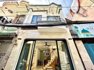 bán nhà đẹp sổ riêng tại huỳnh văn nghệ, phường 15, tân bình, hẻm xe hơi gái chỉ 3tỷ2