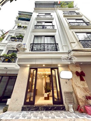 bán nhà riêng tại bồ đề long biên, hơn 8 tỷ, 45 m2, 4pn, 4wc, 5 tầng